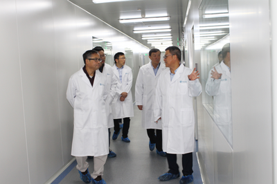 北京大學科技開發(fā)部邱部長一行蒞臨我司，共探細胞技術(shù)研發(fā)與應(yīng)用新篇章